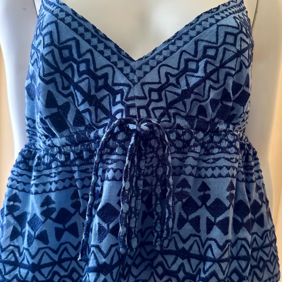 NWT BCBGMAXAZRIA Emeli Embroidered Tank Top Oversized S Chambray navy Cami NEW! - Picture 3 of 7